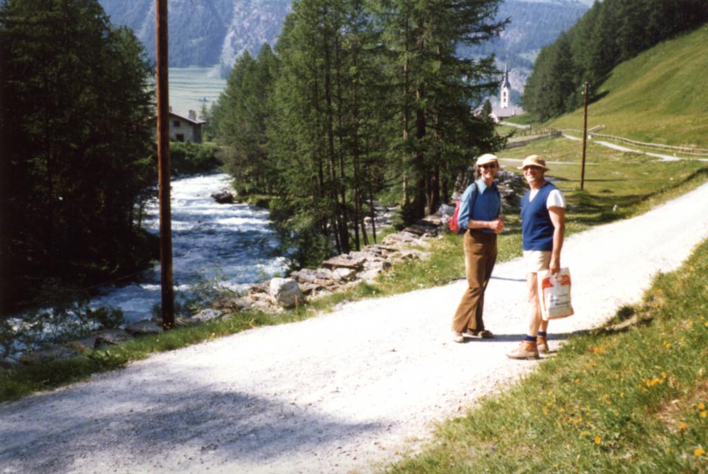 Энгадин, Швейцария, 1979 г. На прогулке с Хансом  Холлигером